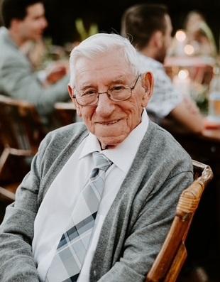 Alvin  Borr