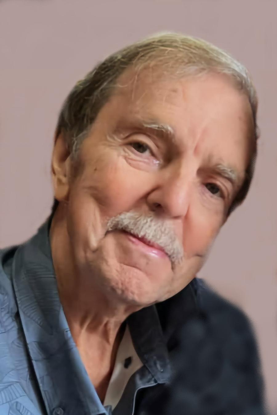 Thomas  Pauley 